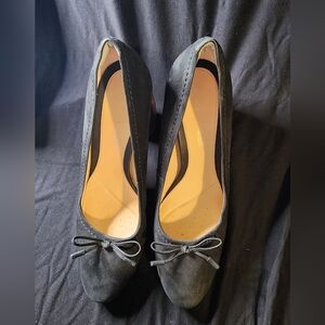 Clark's Black Nubuck Cushion Plus Heels
